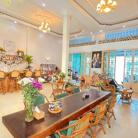 Dutch Hosted B&B, Abc Phnom Penh Exterior photo